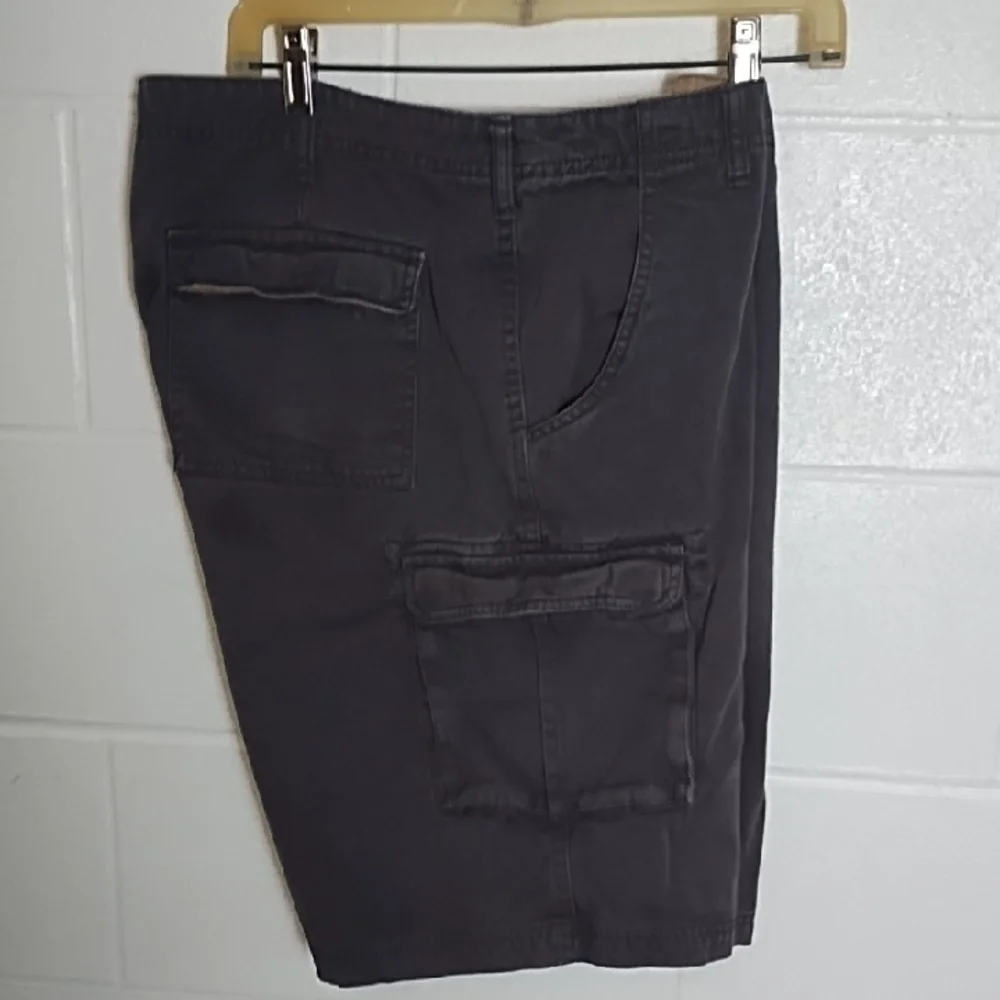 Men's Dark Gray Cargo Shorts